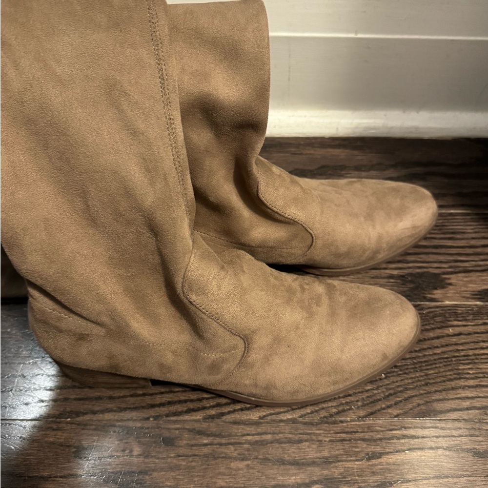 Tan Suede Women's Boots